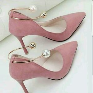 Meet your Posher, Isabel